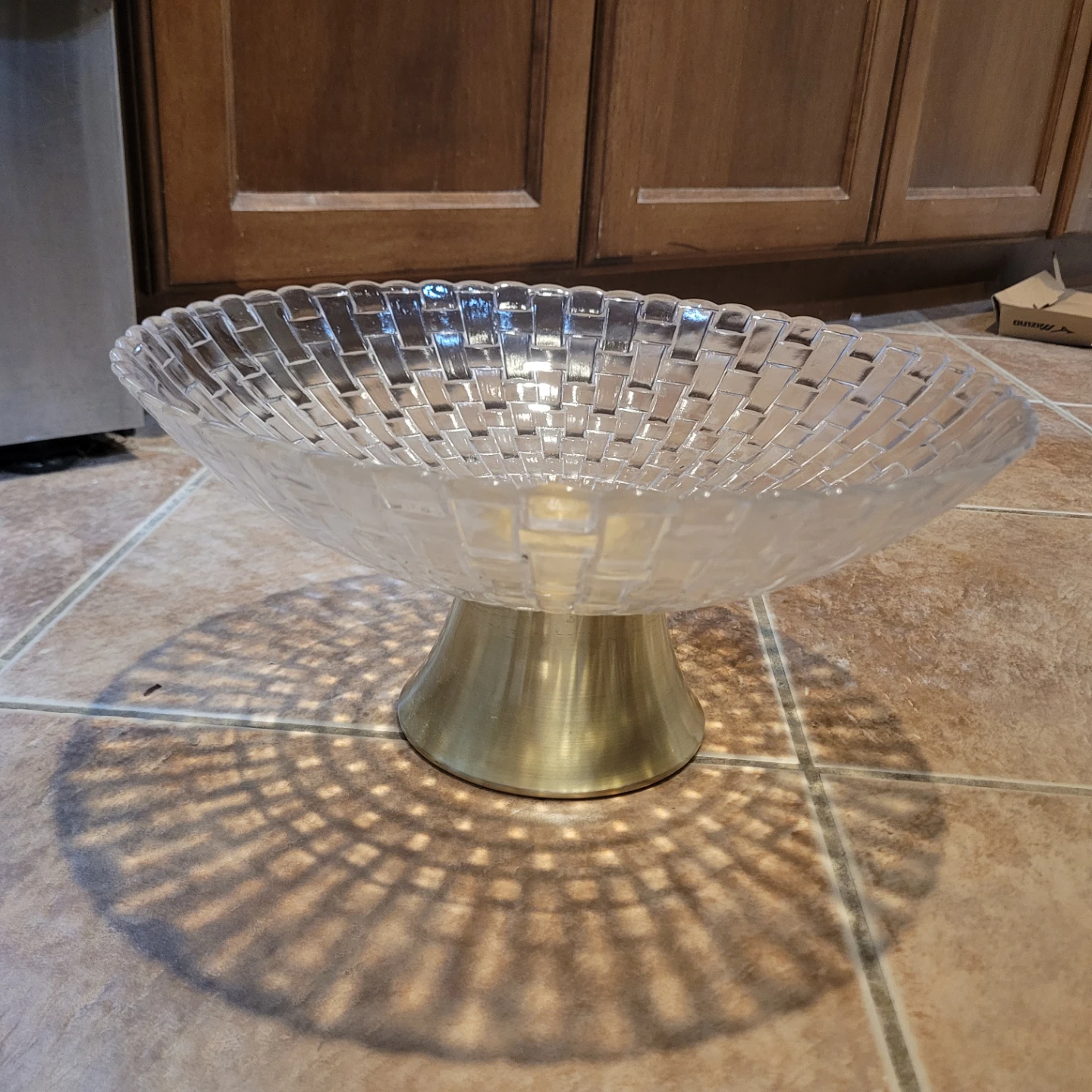 Clear Glass Fruit Bowl with Gold Base - photo 2