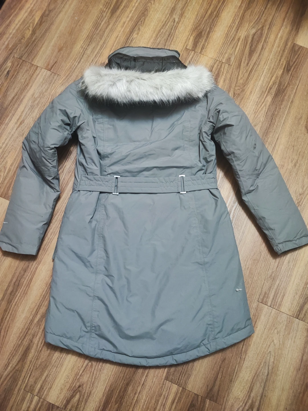 Columbia Women's Winter Jacket - Medium - photo 2