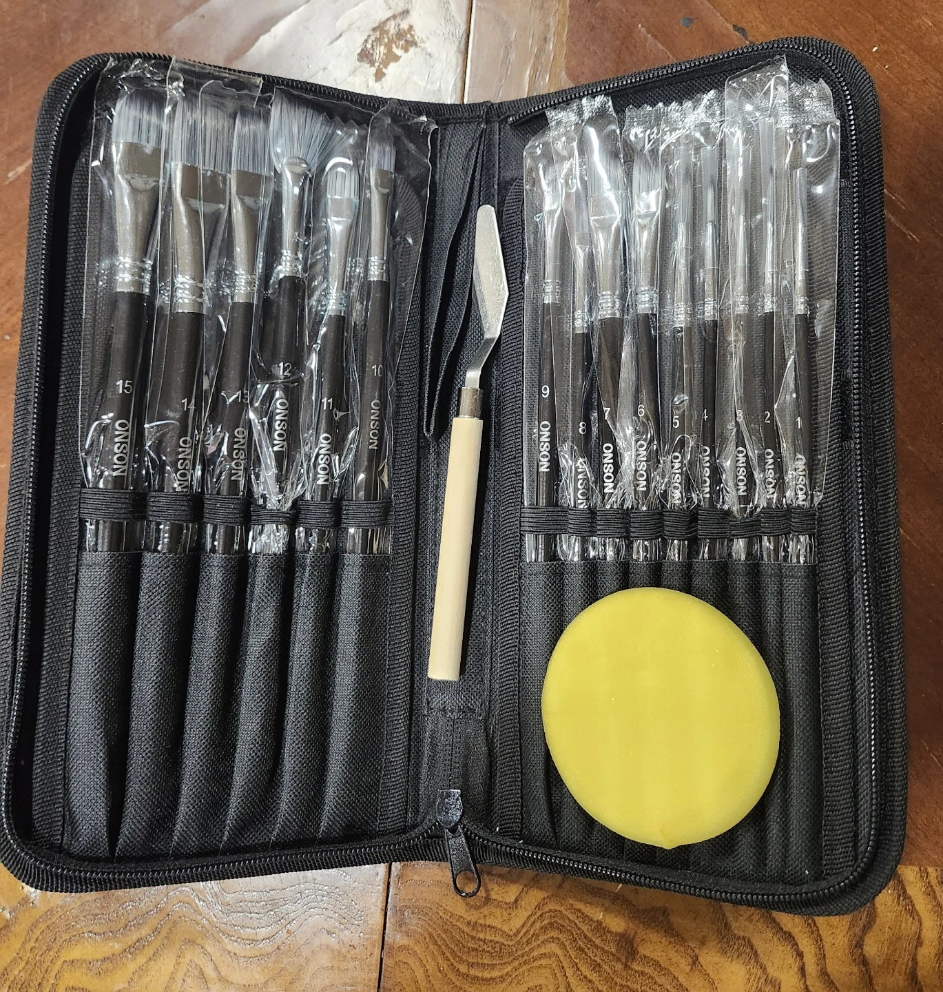 ONSON Paint Brush Set with Case