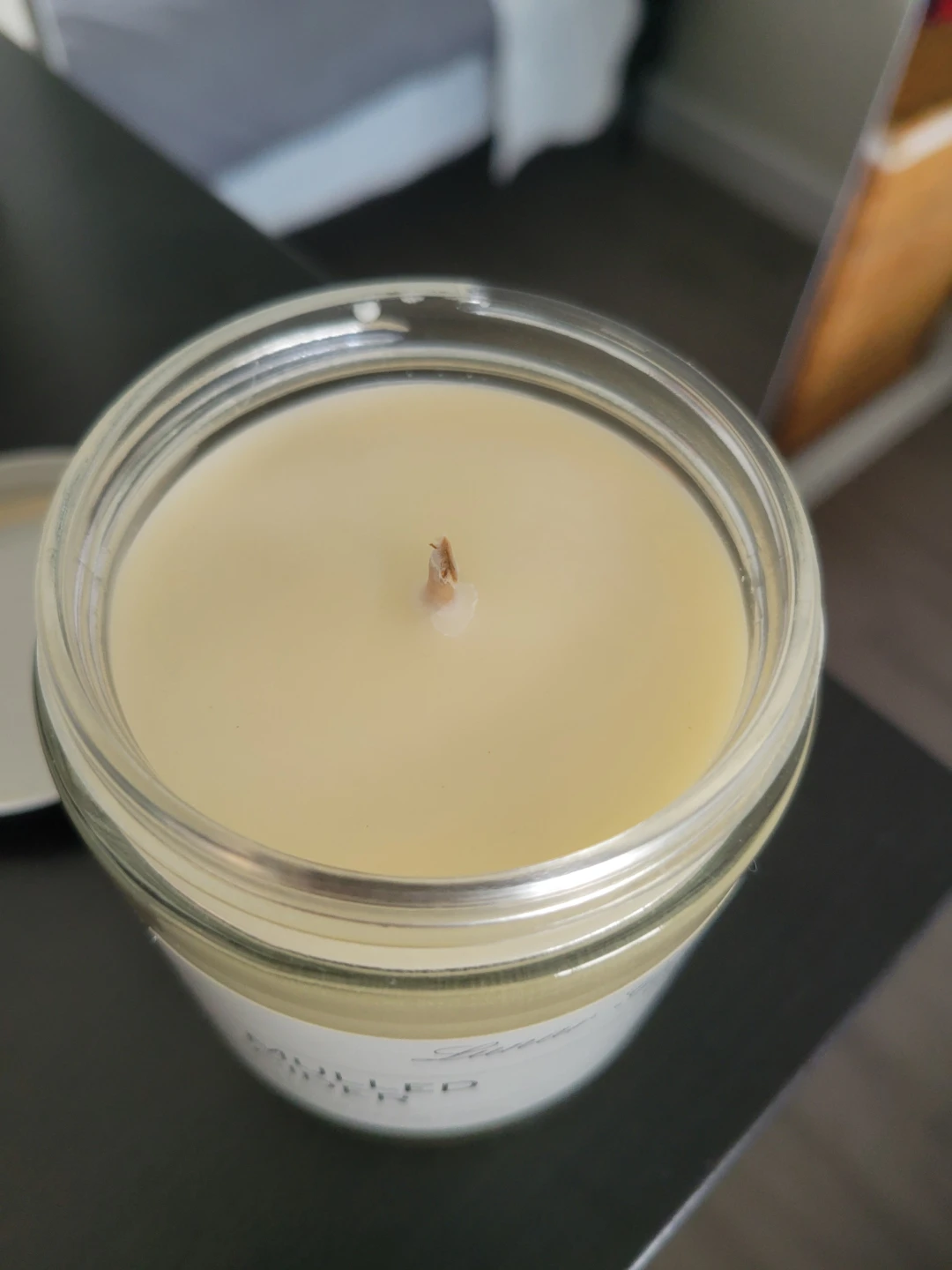 Lunar Glow Candle Co. - photo 2