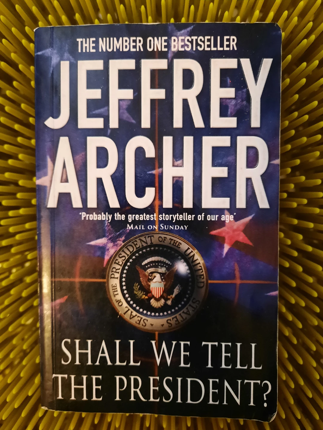 Shall we tell the president book🧡
