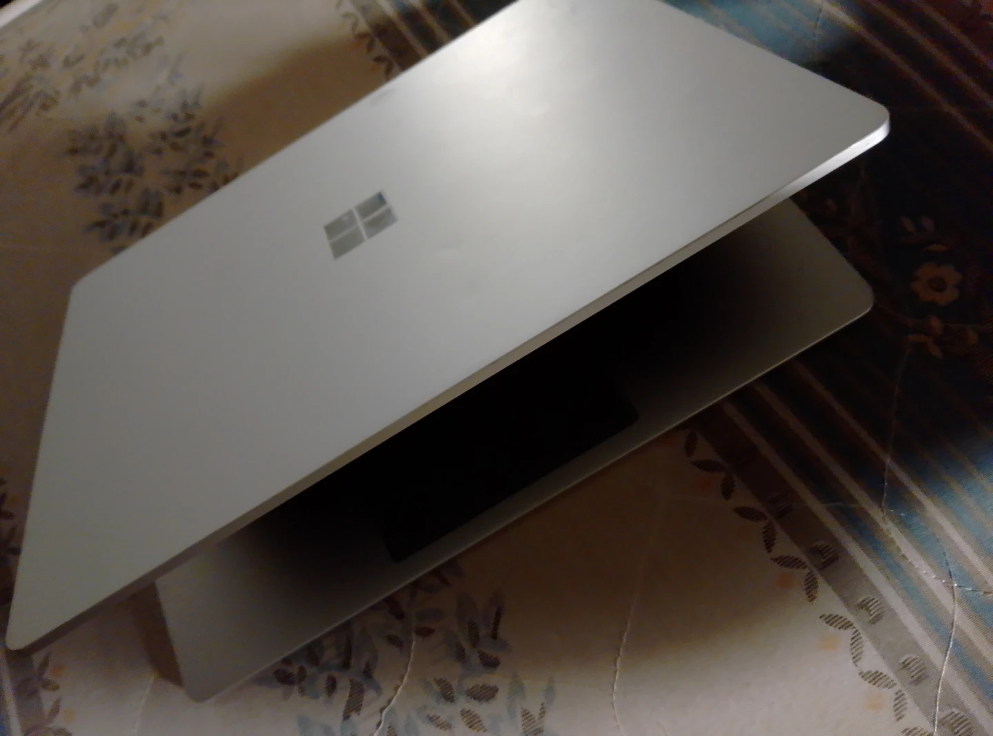 Microsoft Surface Laptop