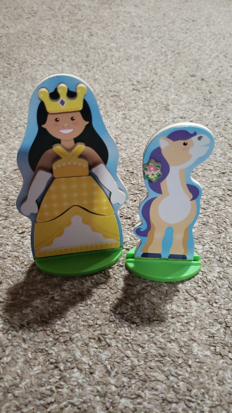 Melissa & Doug Wooden Dress-Up Doll and Horse Magnetic Play Set - photo 3