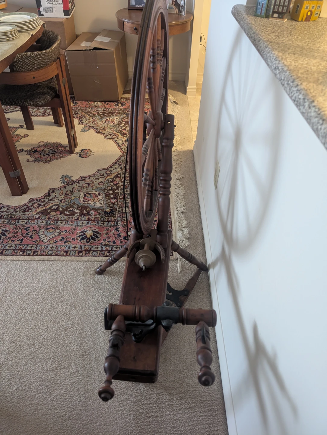 Wooden Spinning Wheel - photo 2