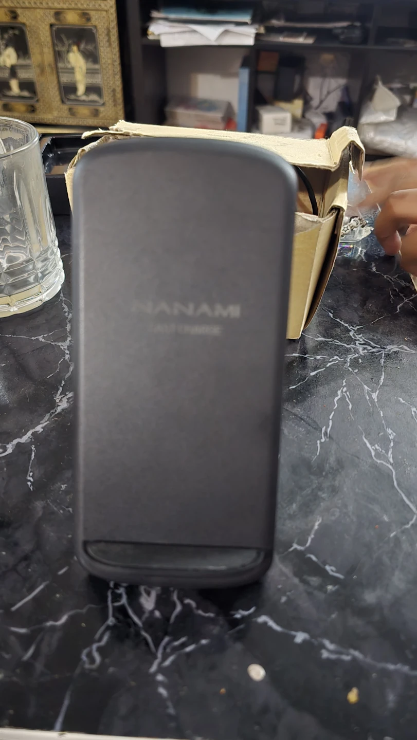 NANAMI Fast Wireless Charger