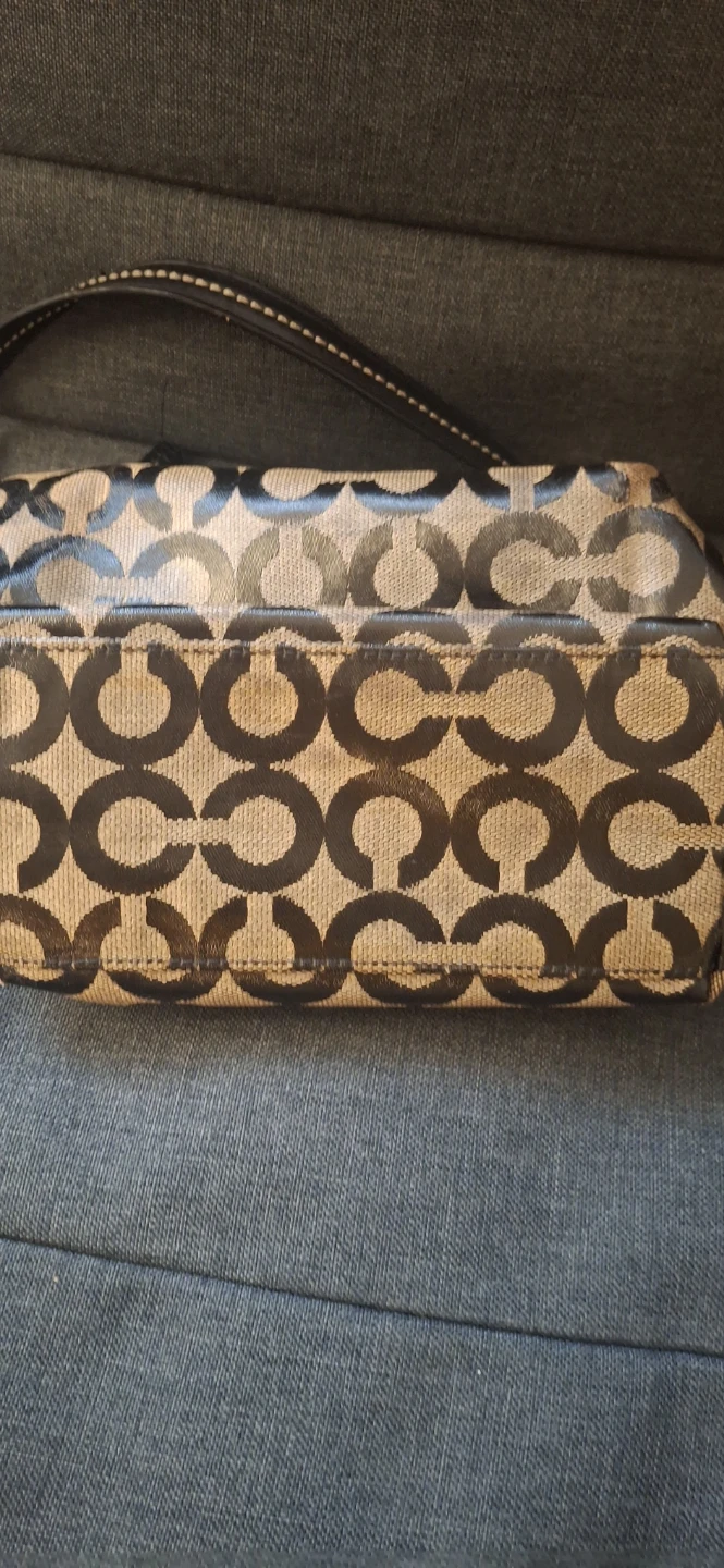 Coach Signature Pattern Hobo Bag - photo 3