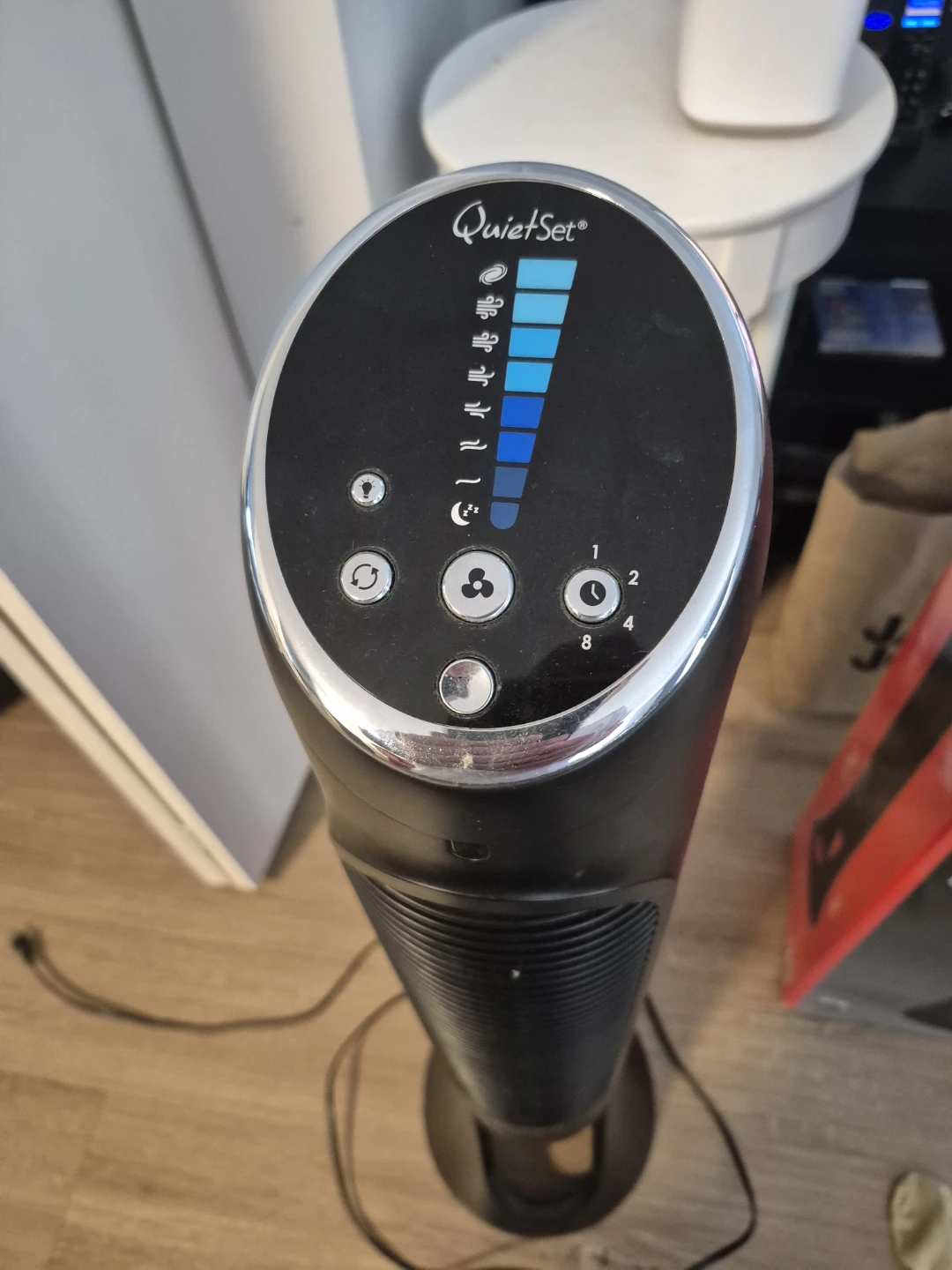 Honeywell QuietSet Tower Fan - photo 2
