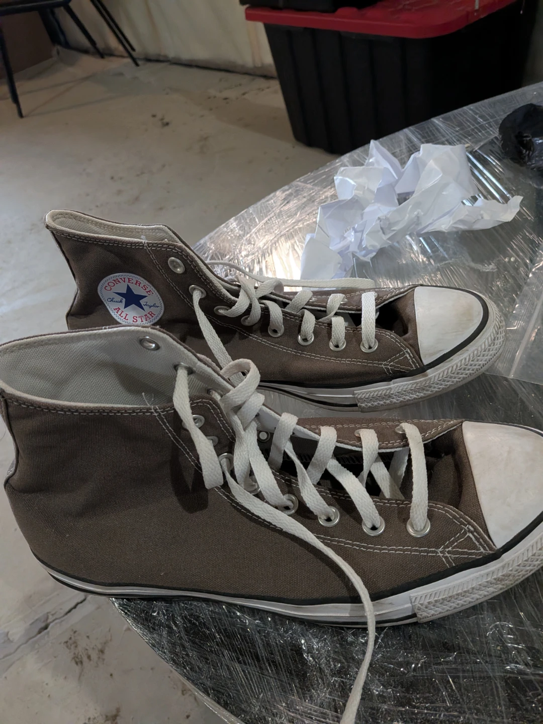 Size 10.5 Converse men's