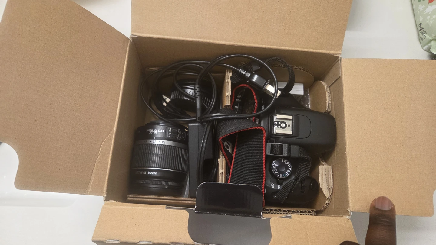Canon EOS Rebel T2i DSLR Camera Kit with EF-S 18-55mm IS Lens - photo 2