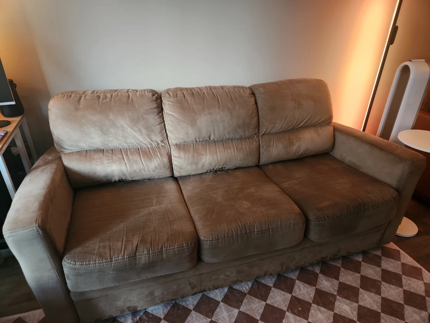 Pull-out Couch