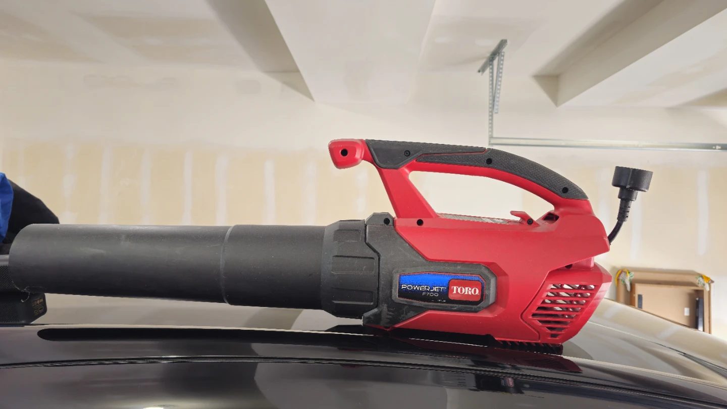 Toro PowerJet F700 Leaf Blower