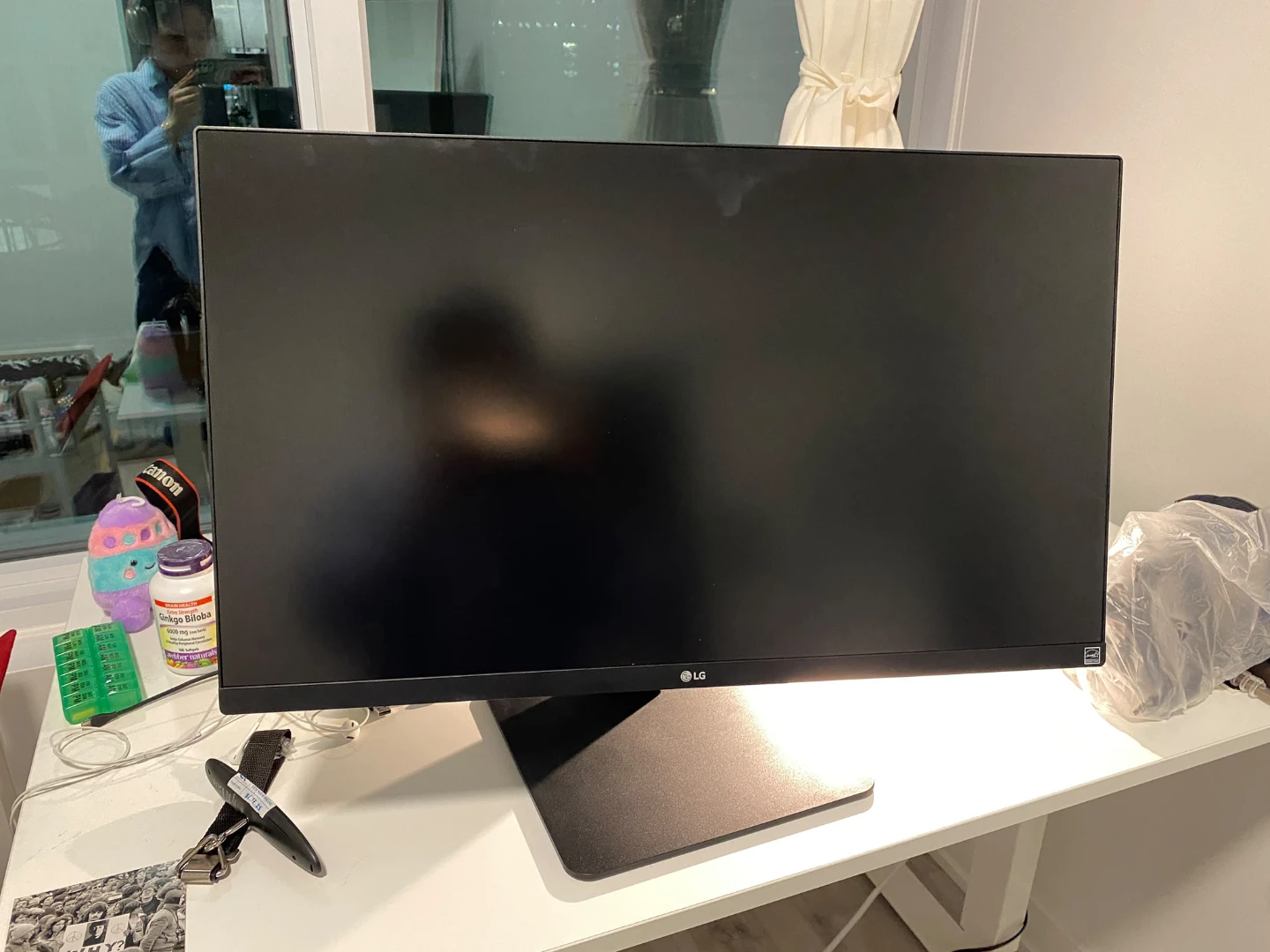 LG Computer Monitor - photo 2