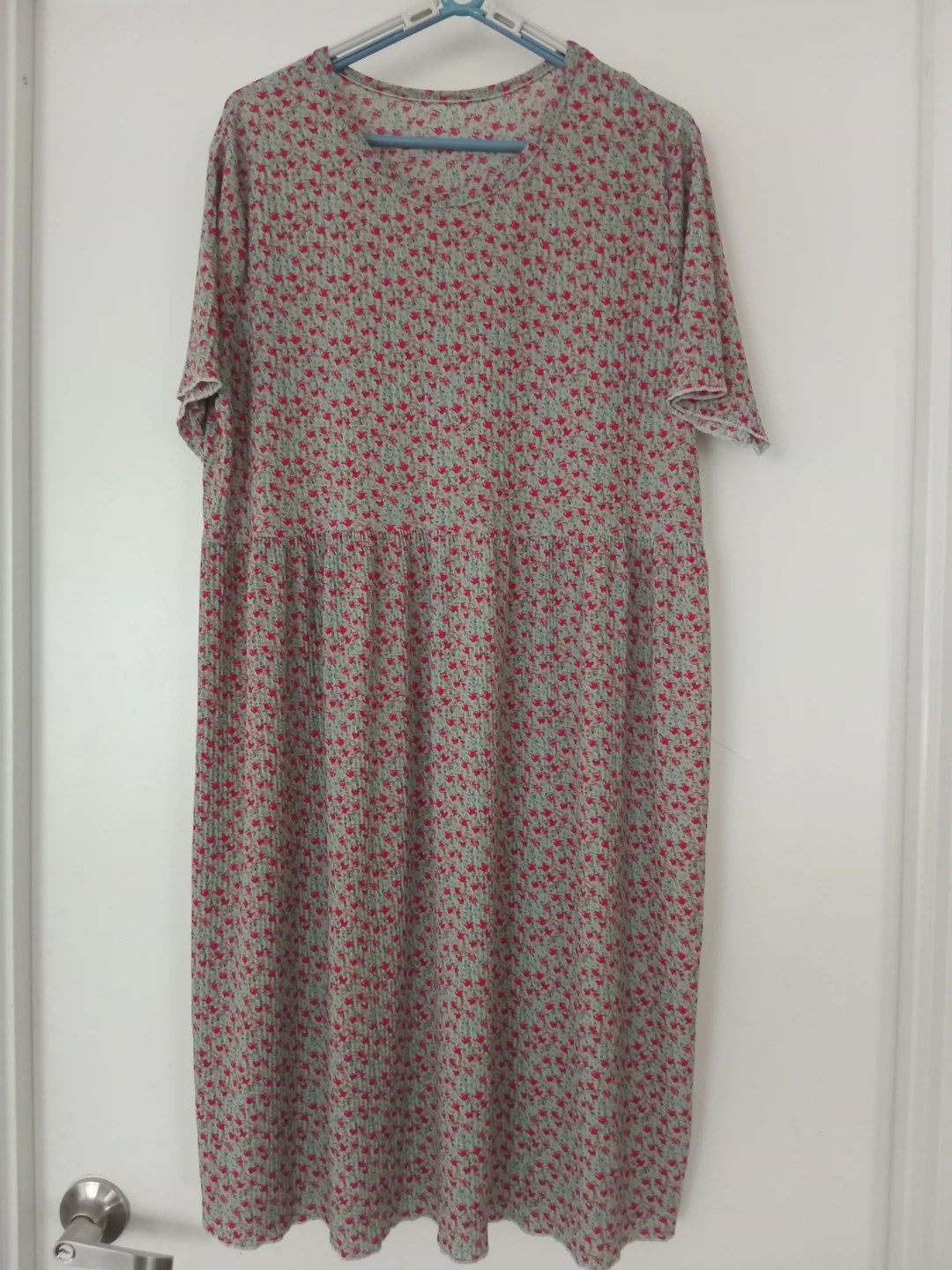 Floral Print Short-Sleeve Dress - photo 2
