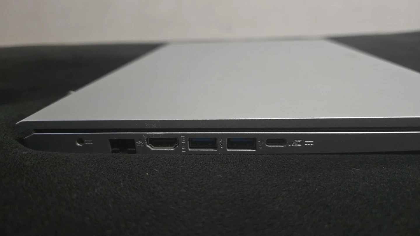 Acer Laptop Ryzen 7 5700U | 16GB RAM | 1TB SSD | $450 OBO - photo 5