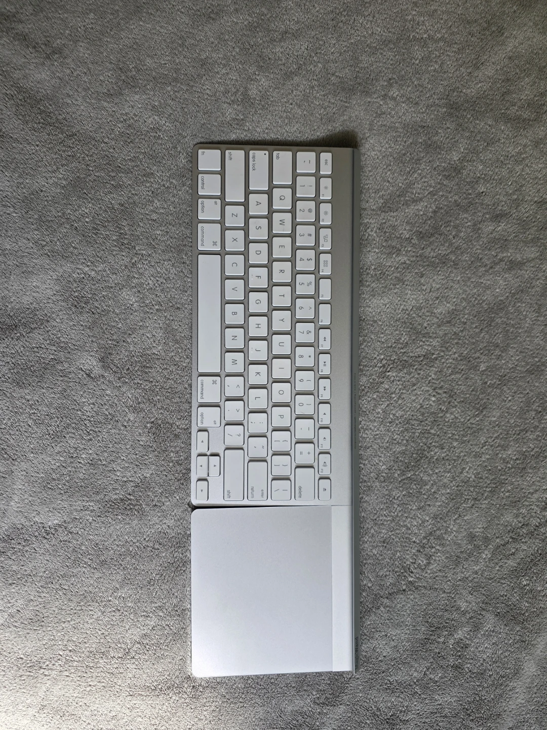 Apple Magic Keyboard & Trackpad Bundle