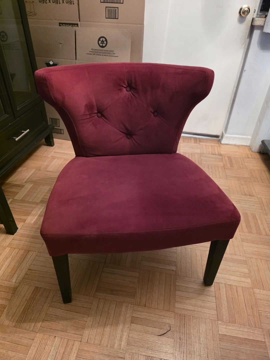Beautiful burgundy accent chair - photo 2