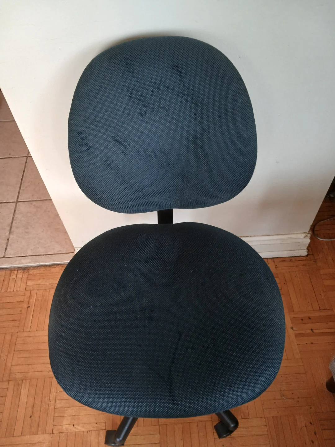 Office Chair - photo 2