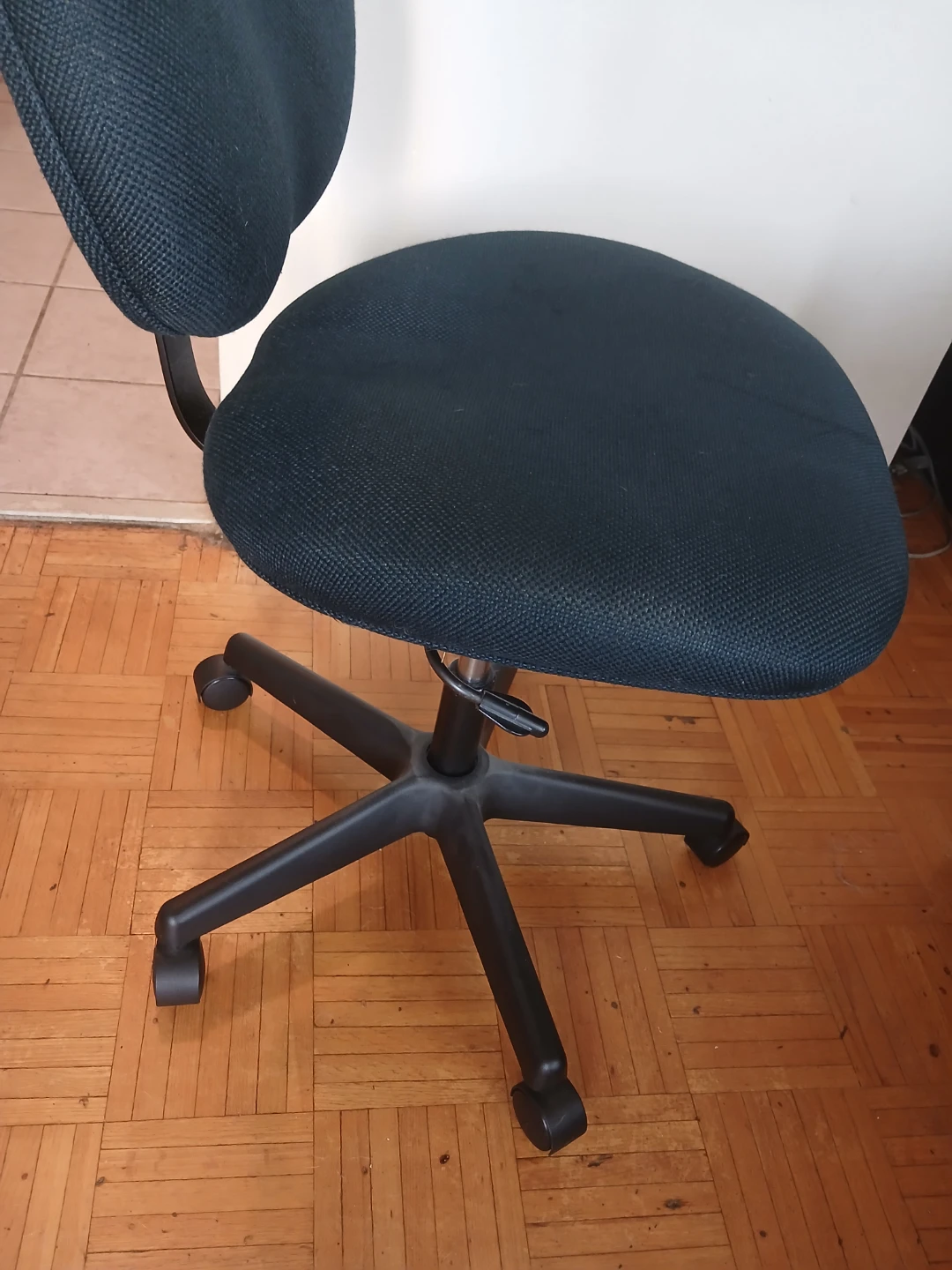 Office Chair - photo 3