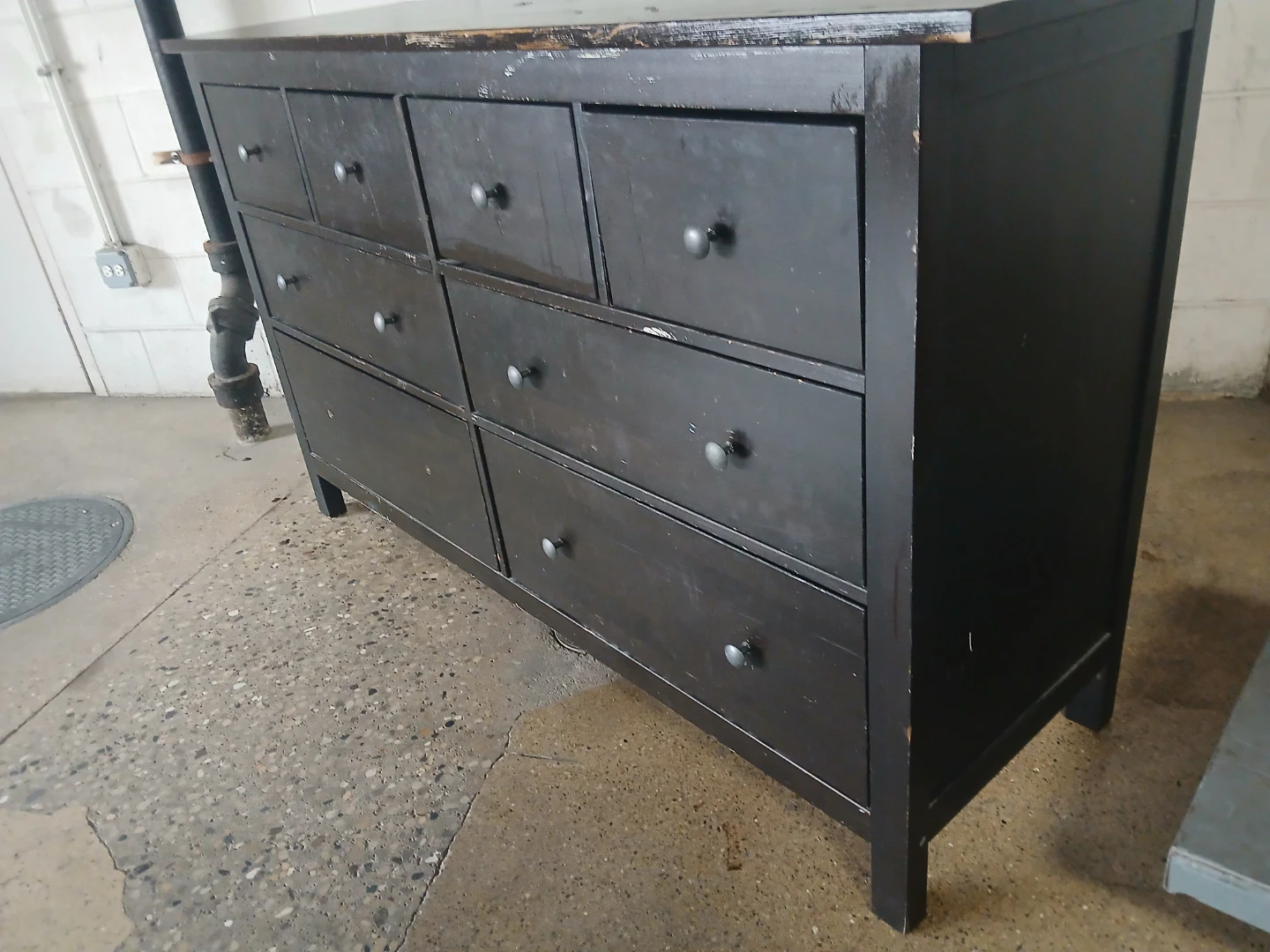 Dresser