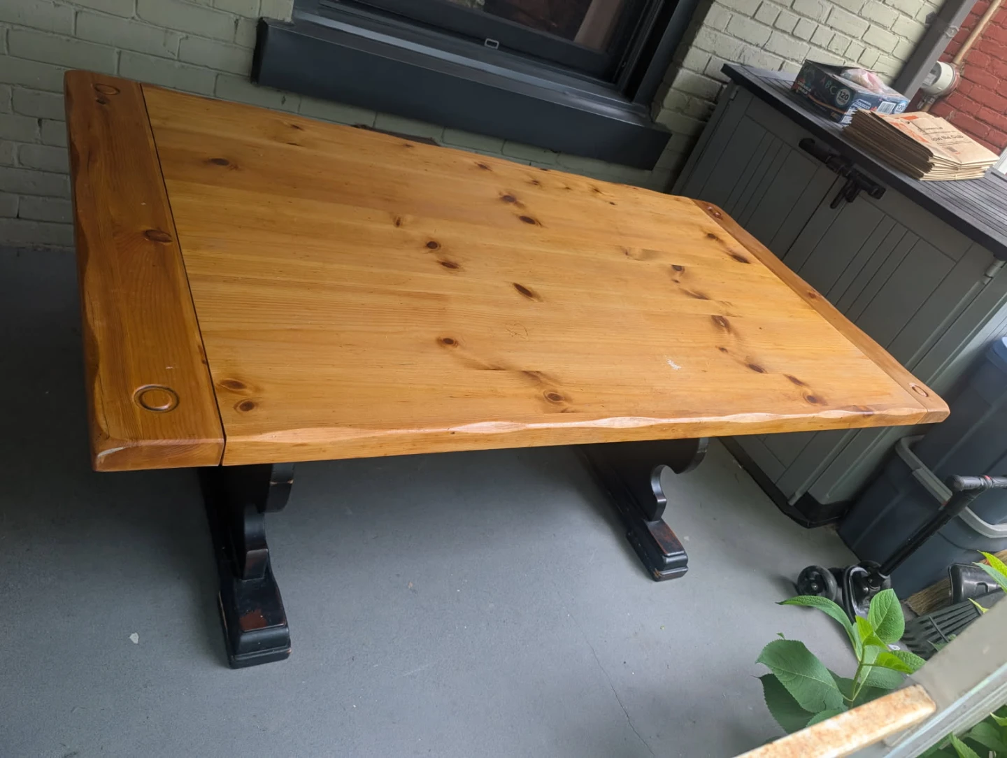 Wood table - photo 2