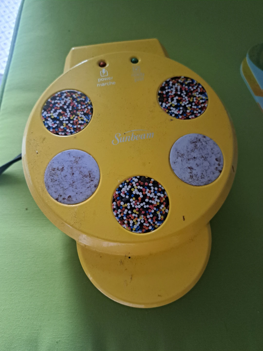 Sunbeam Cake Pop Maker