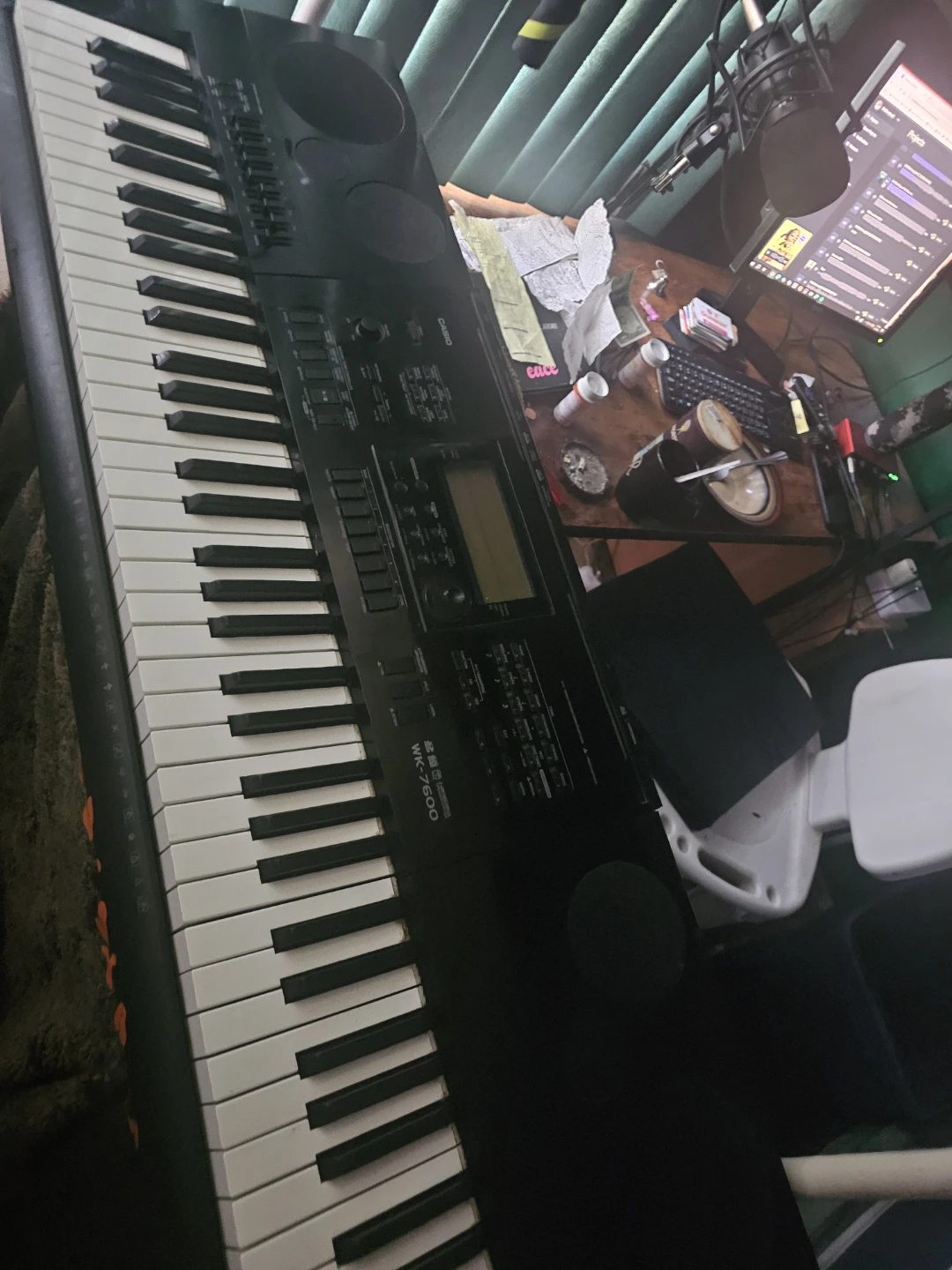 Casio WK-7600 Keyboard