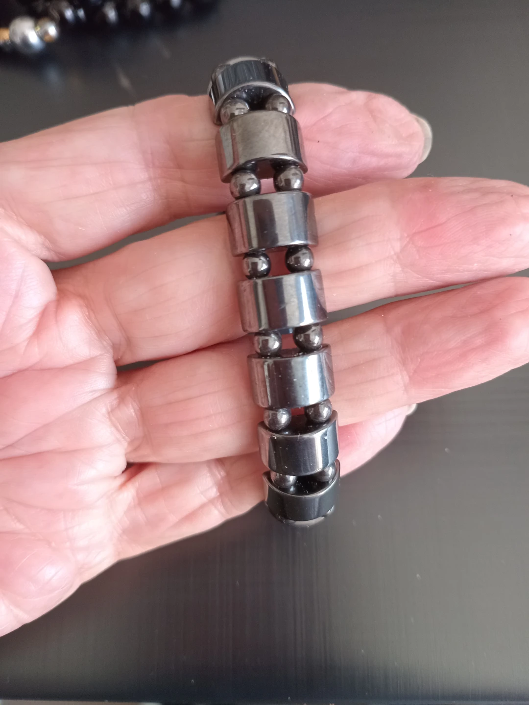 Hematite and magnetic Beaded Bracelet - photo 2