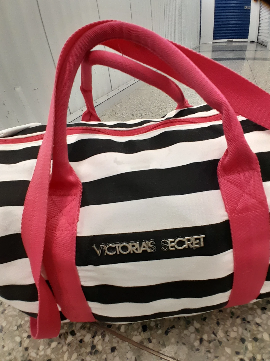 Victoria's Secret Striped Duffel Bag - photo 2