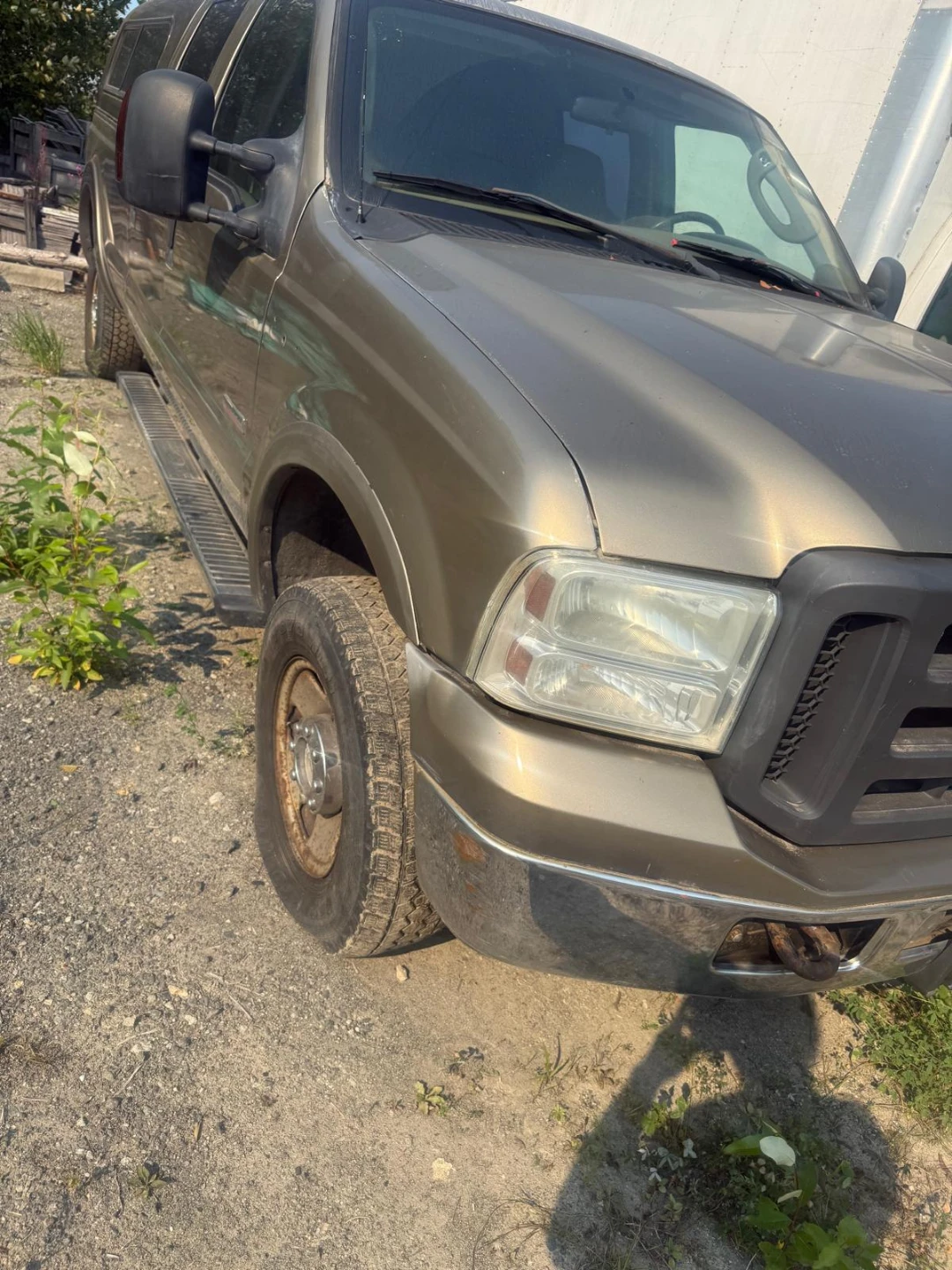 2007 Ford F350 Diesel Crew Cab 4x4 Low Kms MAKE AN OFFER - photo 3