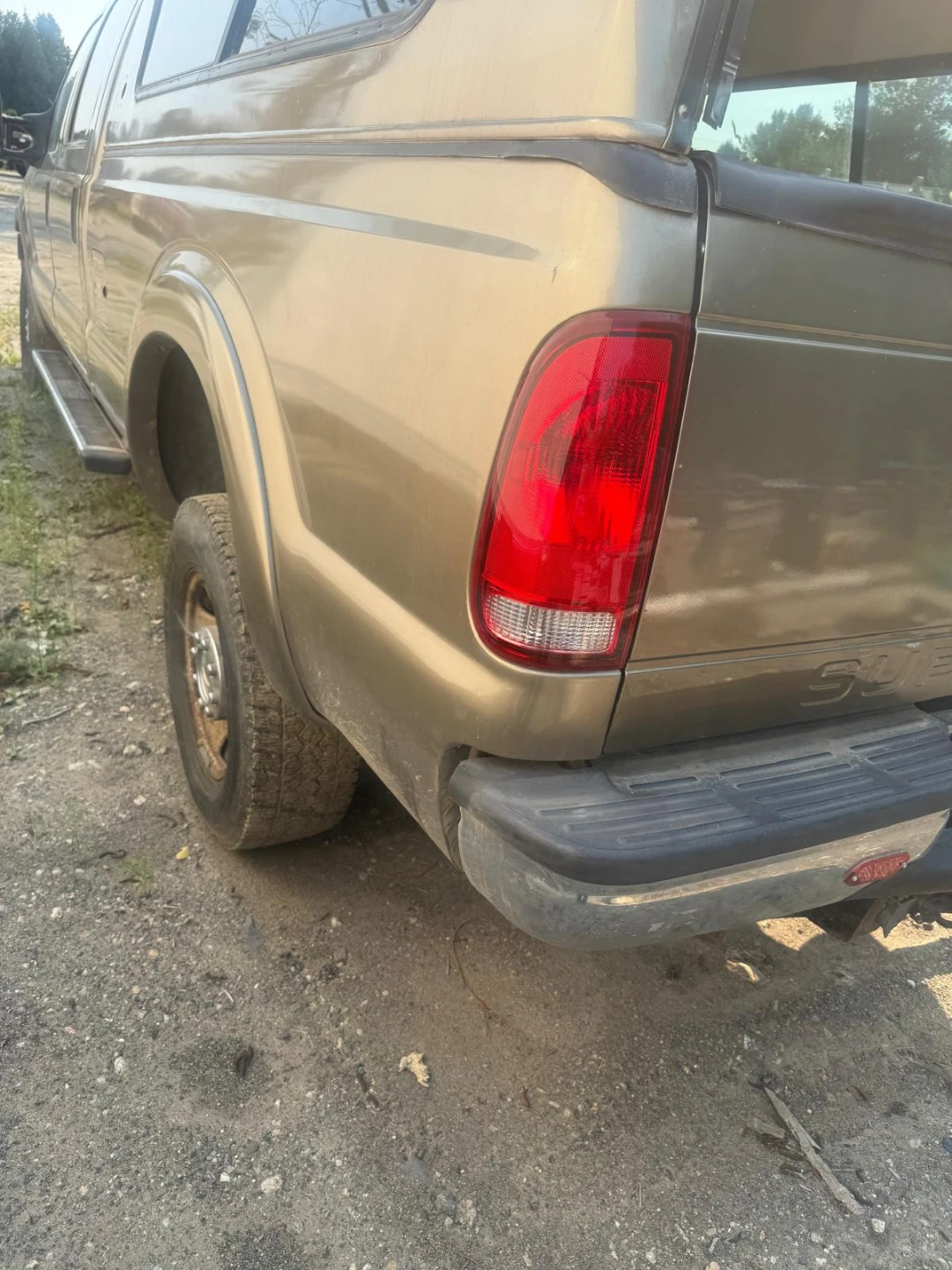 2007 Ford F350 Diesel Crew Cab 4x4 Low Kms MAKE AN OFFER - photo 5
