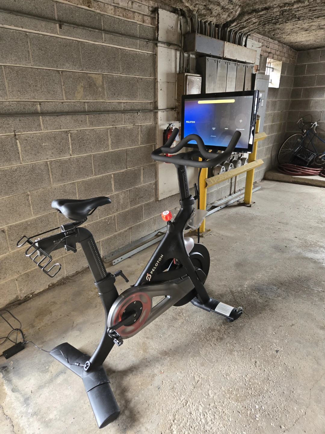 Peloton Bike with Screen - photo 4