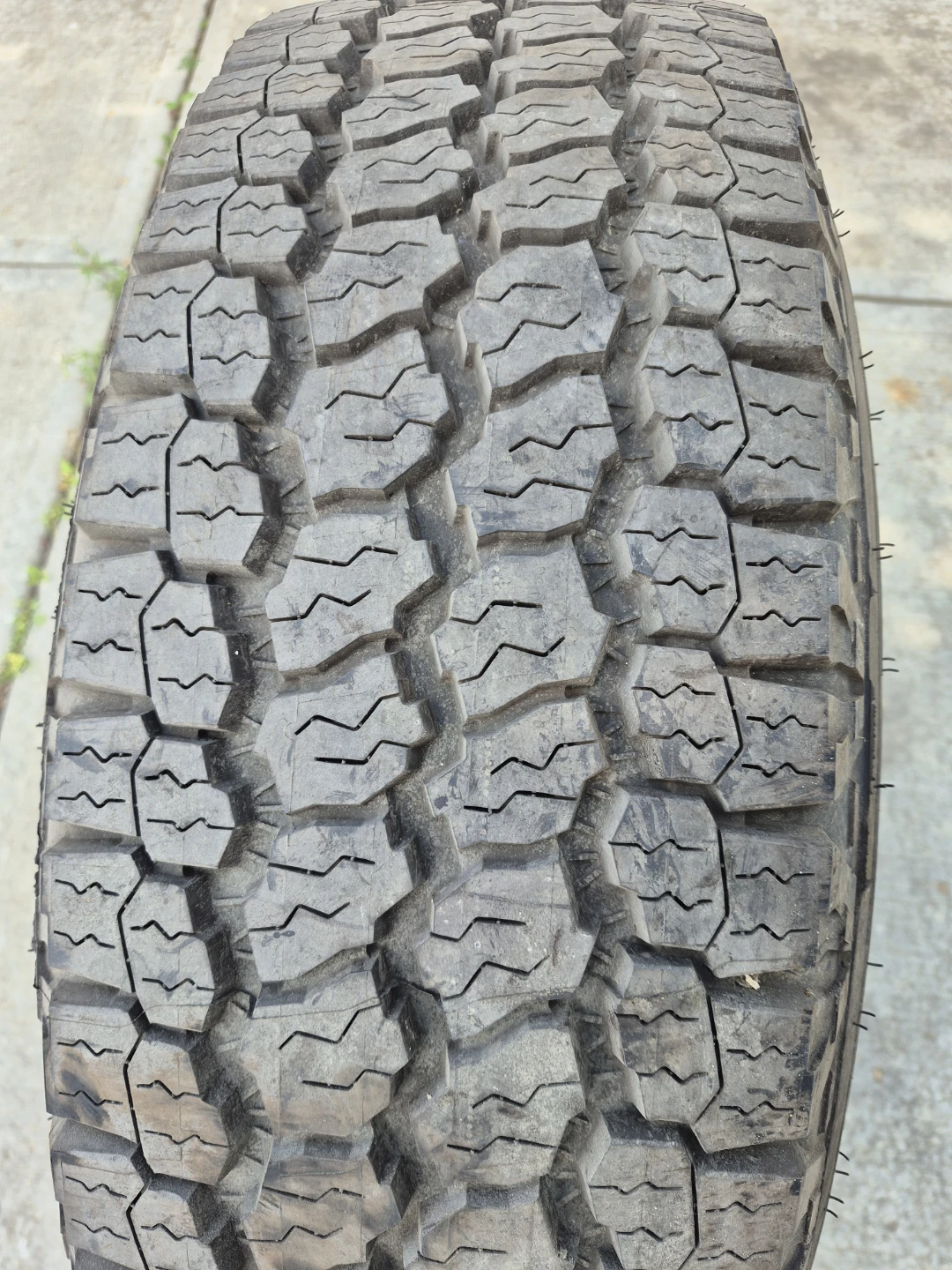 Goodyear Wrangler All-Terrain Tire LT275/70R18