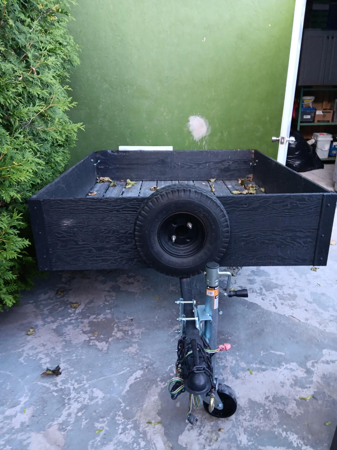 Utility trailer