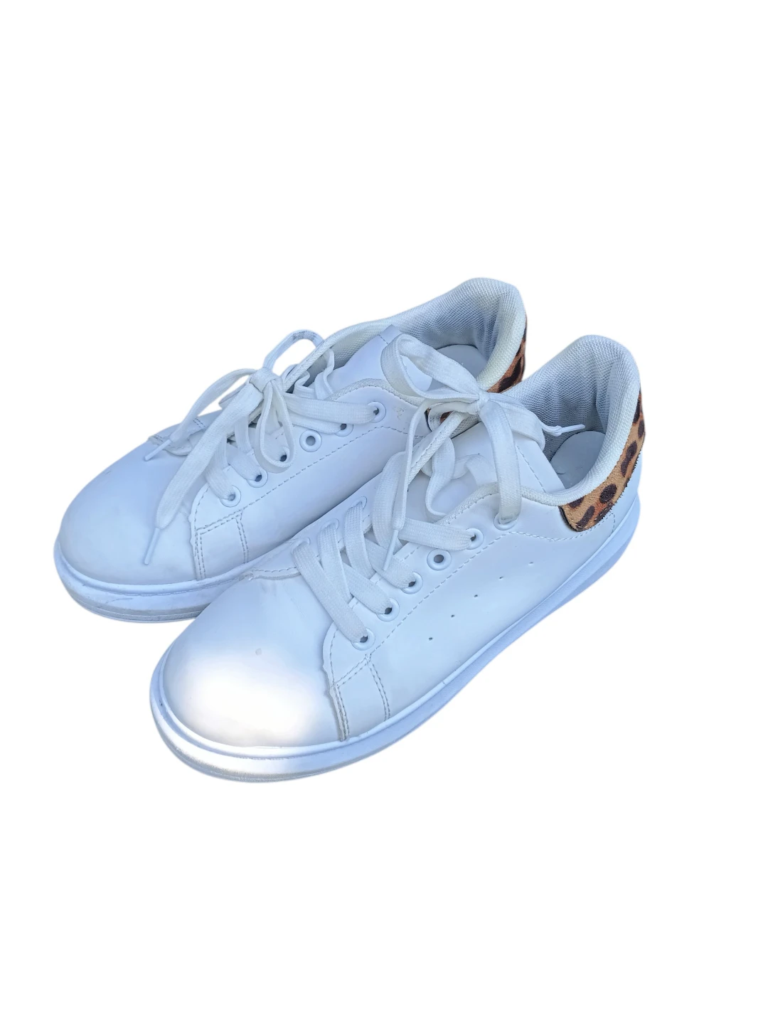 White Leopard Accent Fashion Sneakers