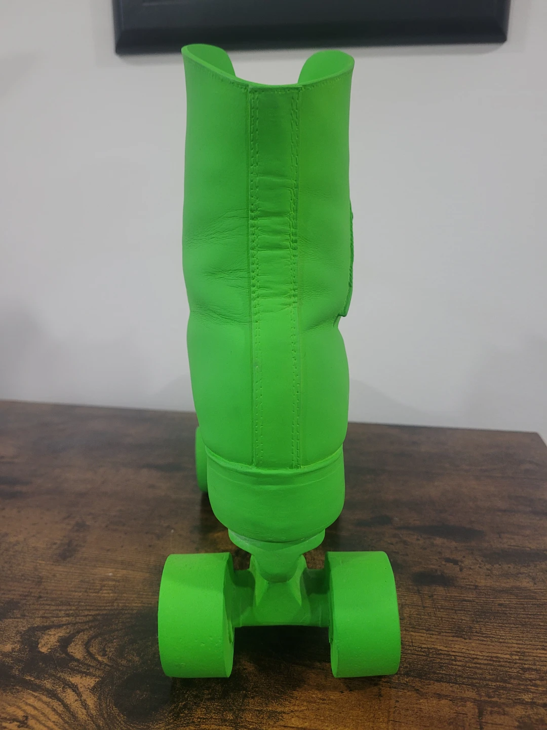 Harry Allen Areaware Roller SKate Sculpture (Out of production) - photo 3