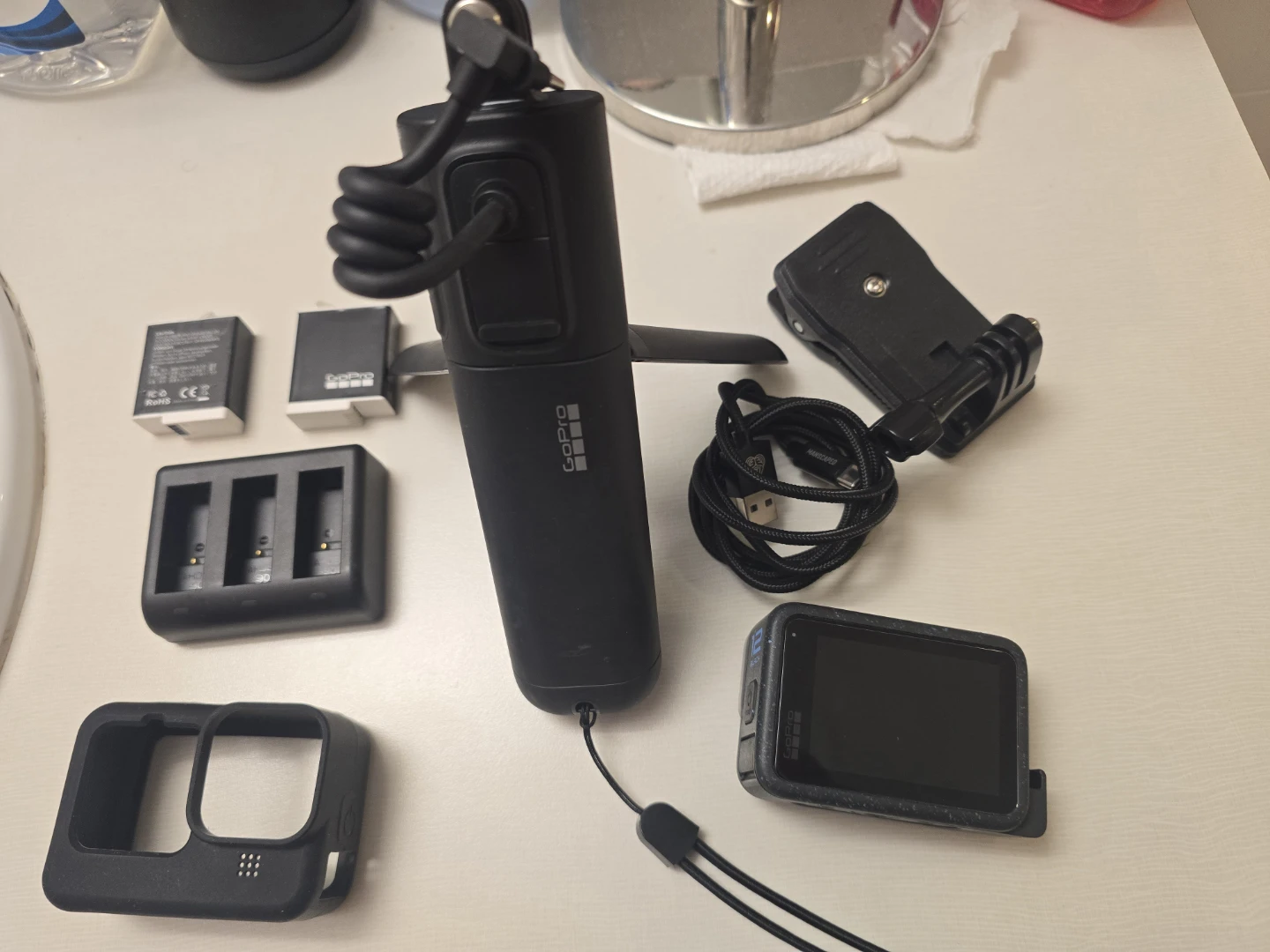 Gopro Hero 12 Black, Volta Grip, Batteries - photo 2
