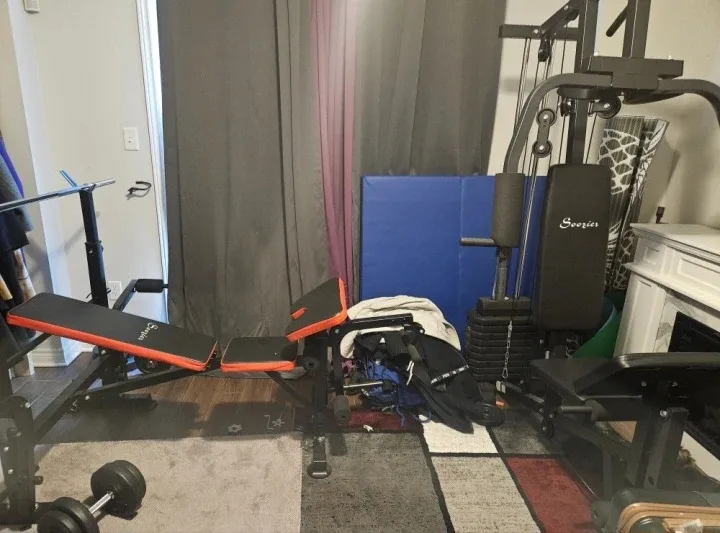Soozier Weight Bench and dumbell set - photo 2