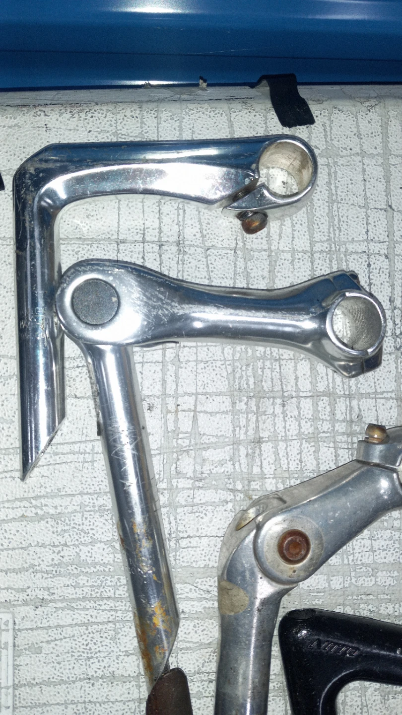 Lot of 4 Vintage Bicycle Stems - photo 2