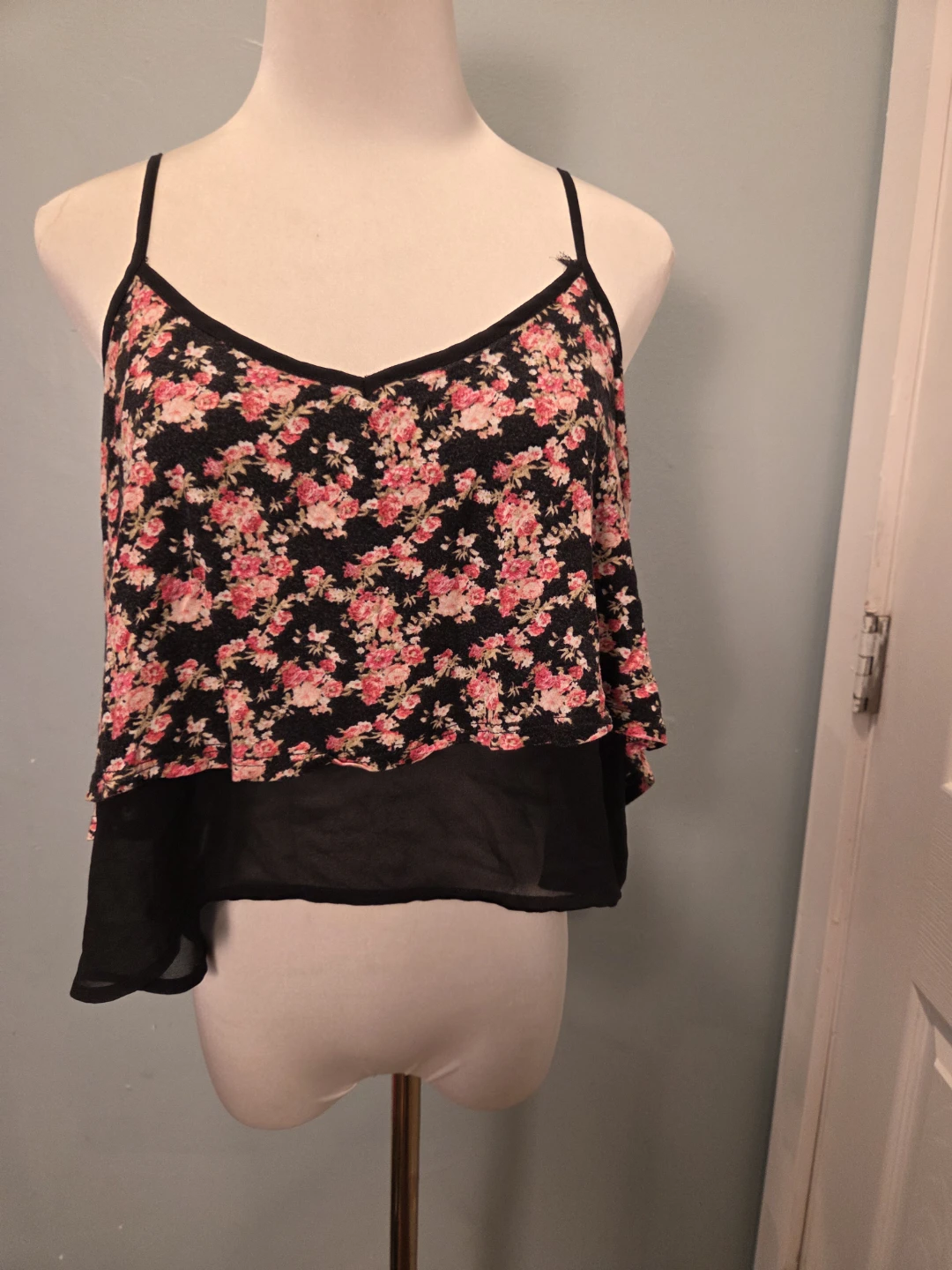 Ambiance Apparel Floral Camisole Medium