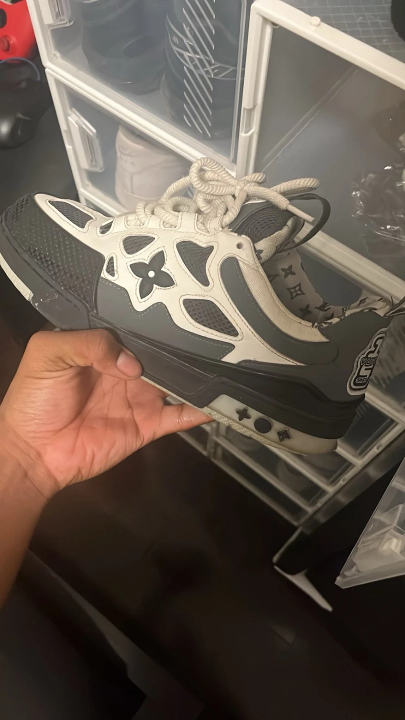 Louis Vuitton Skate Trainer in Grey and White - photo 2