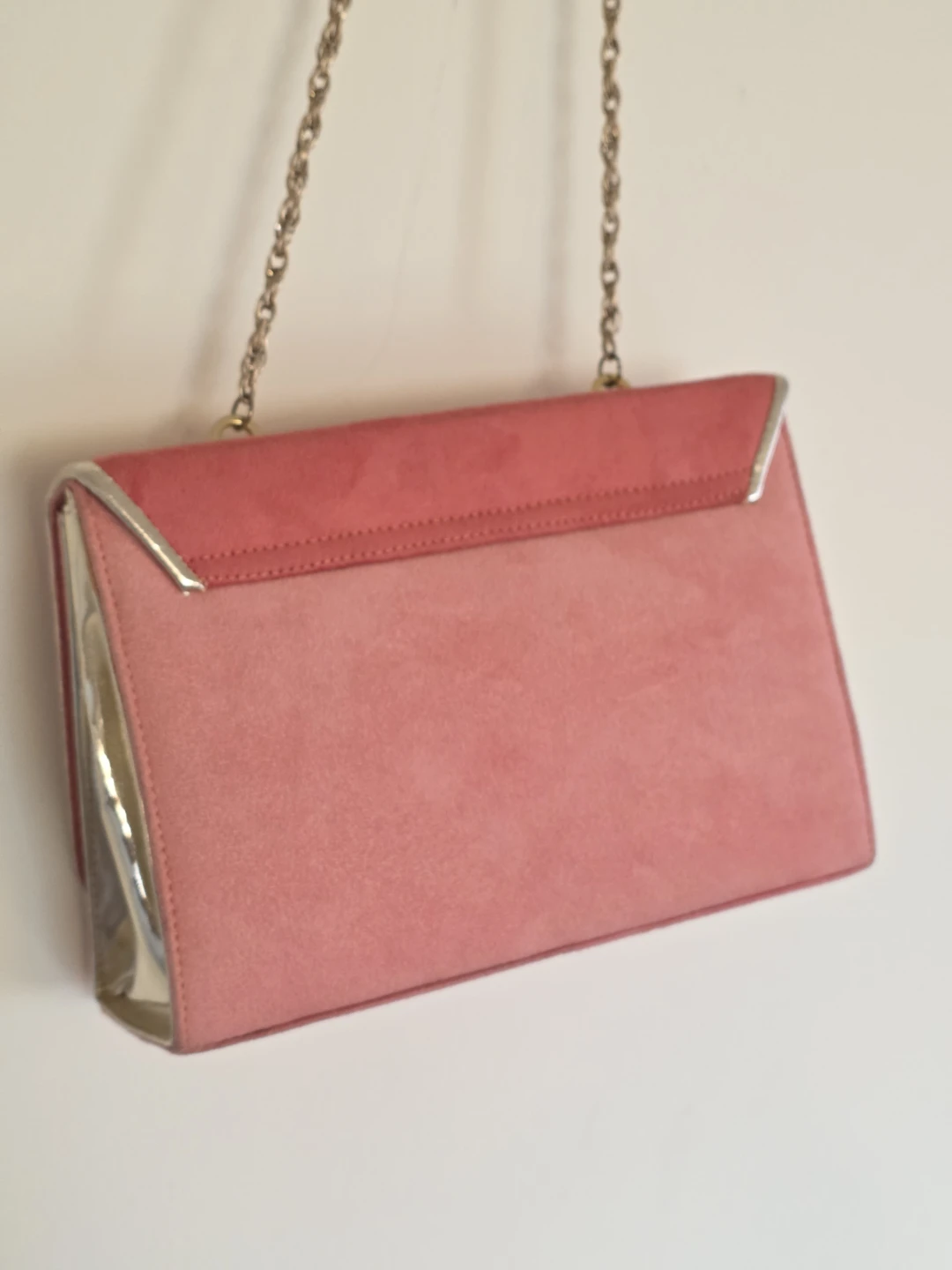 Peach and Gold Purse with Chain Strap - photo 5