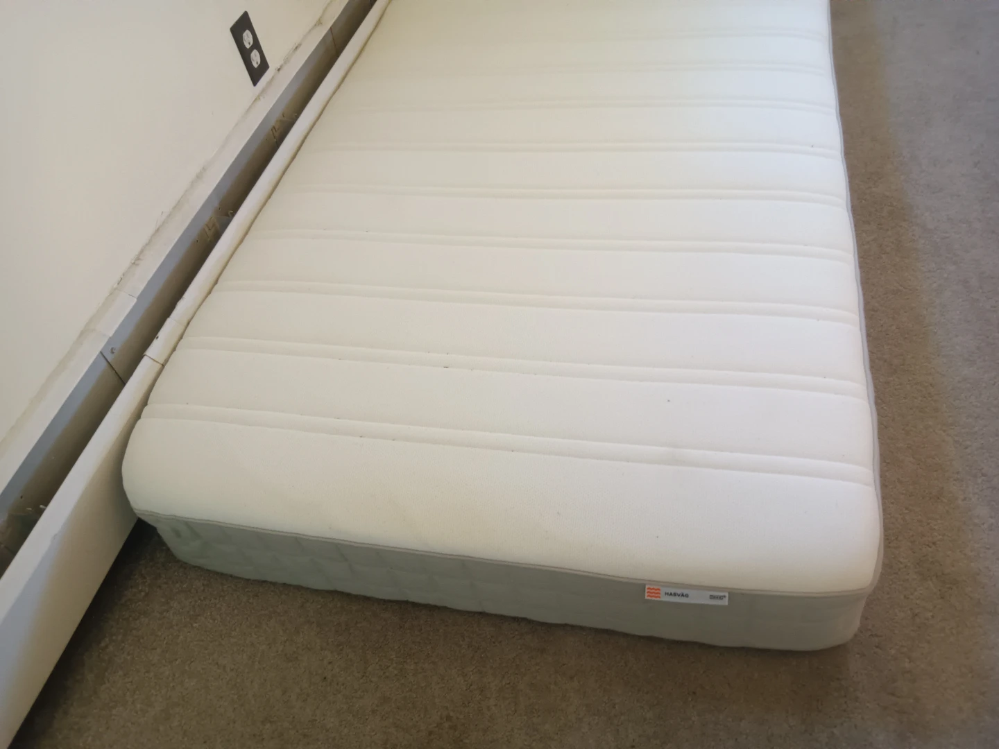 Twin size mattress - photo 3