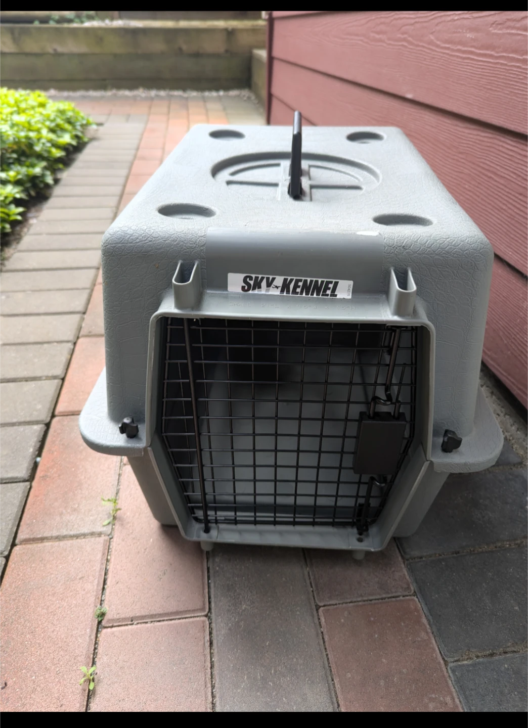 Sky Kennel Pet Carrier - Grey