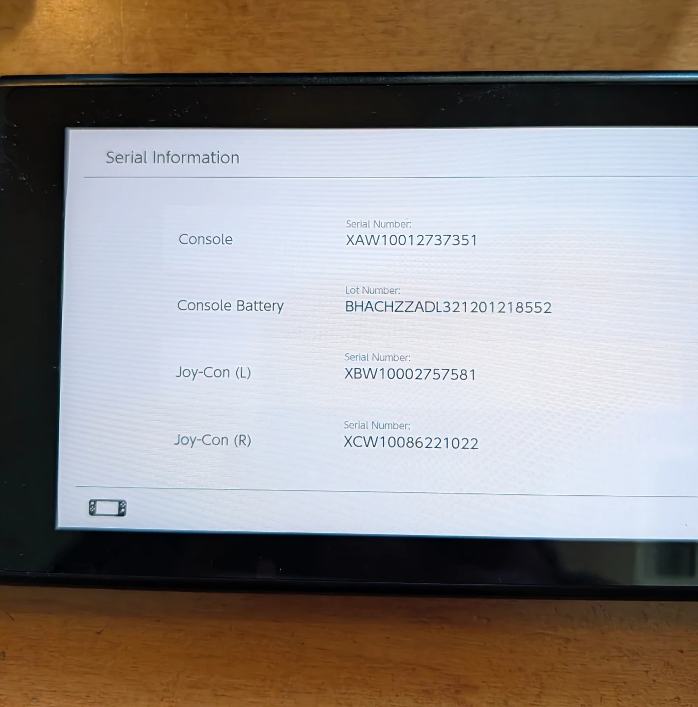 Nintendo Switch Console HAC-001 Unpatched - photo 2