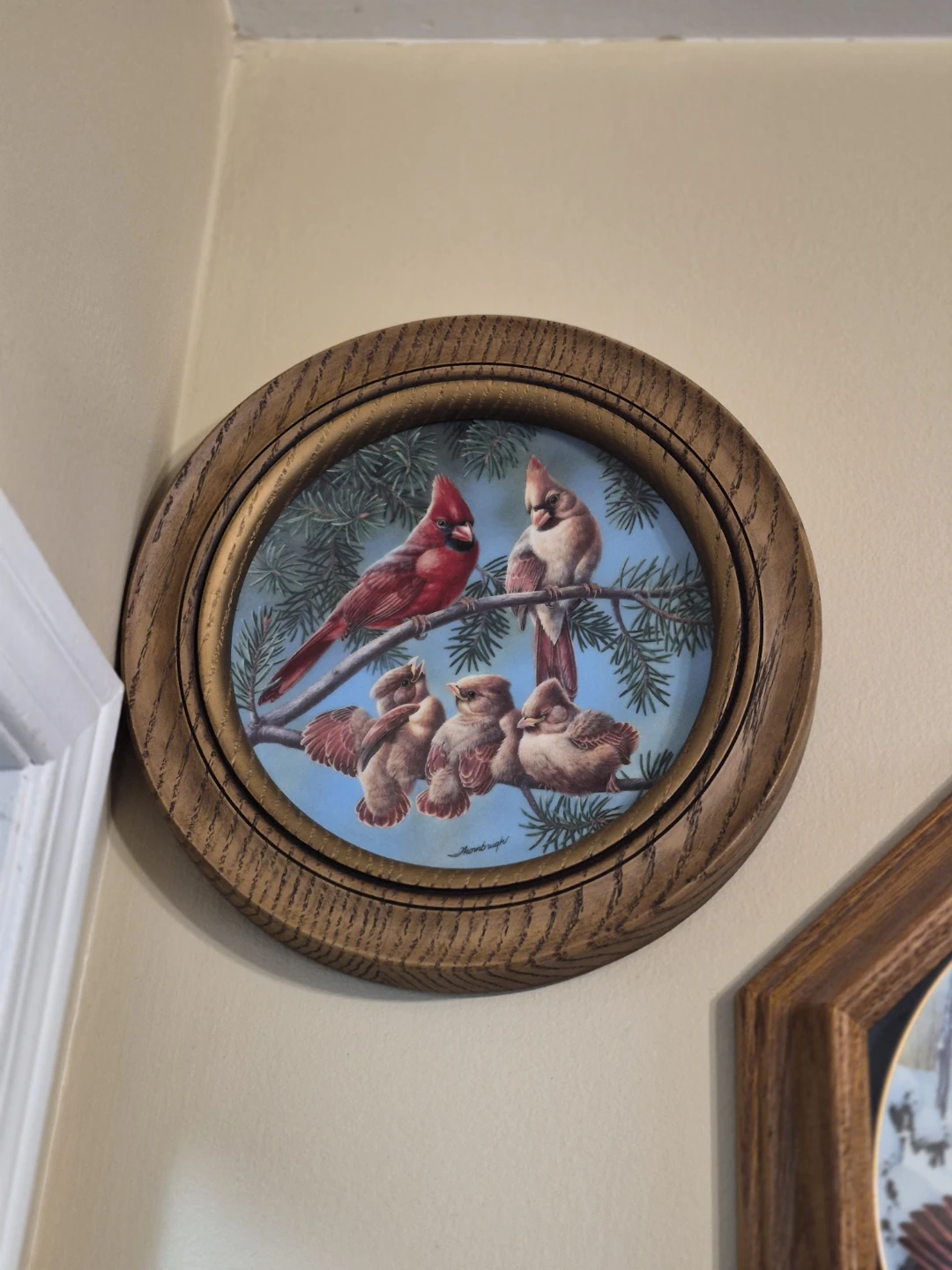 6 Wooden Framed Cardinal Collector Plates - photo 3