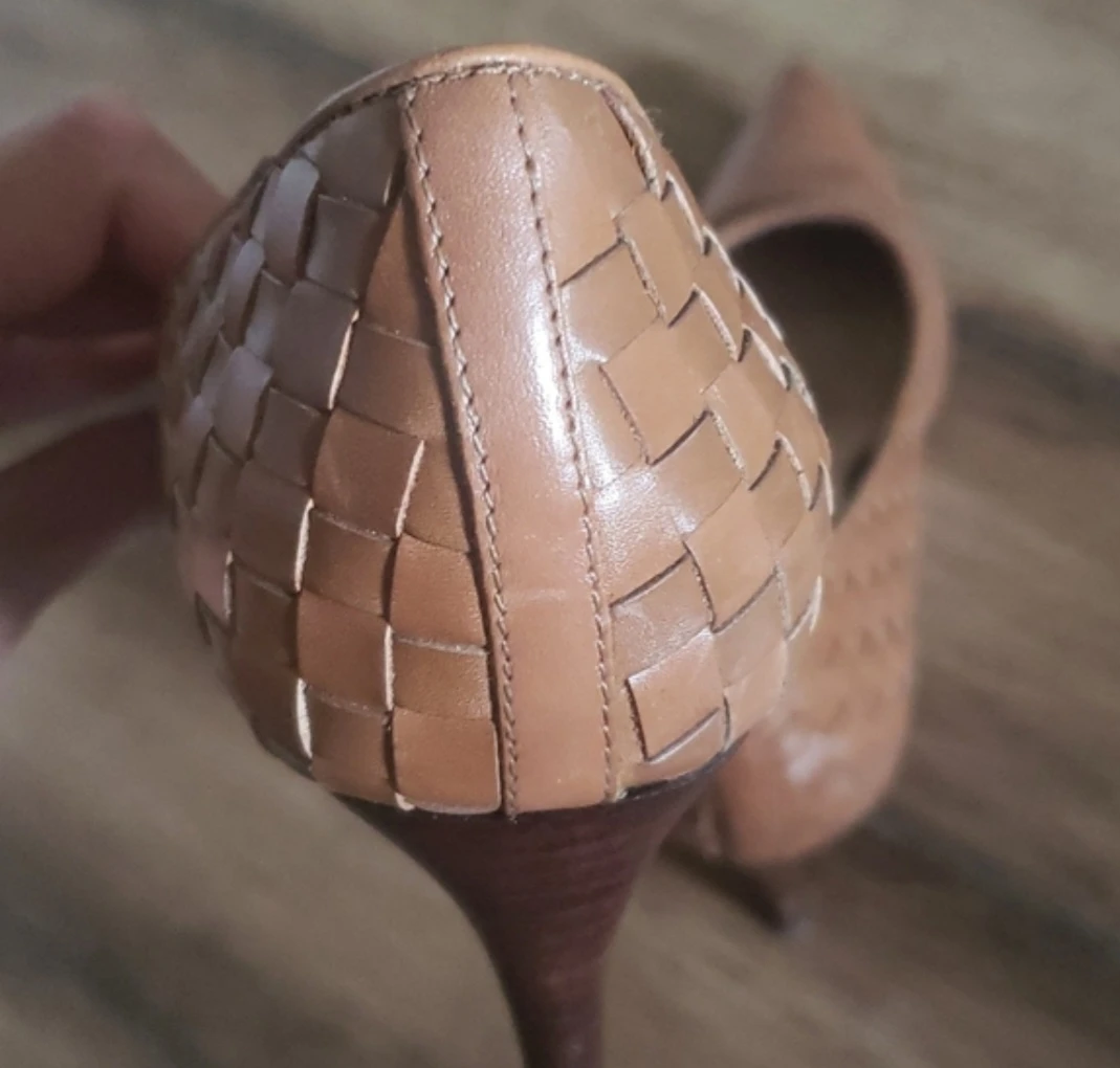 Joan and David Luxe Series Women's leather heels - photo 5