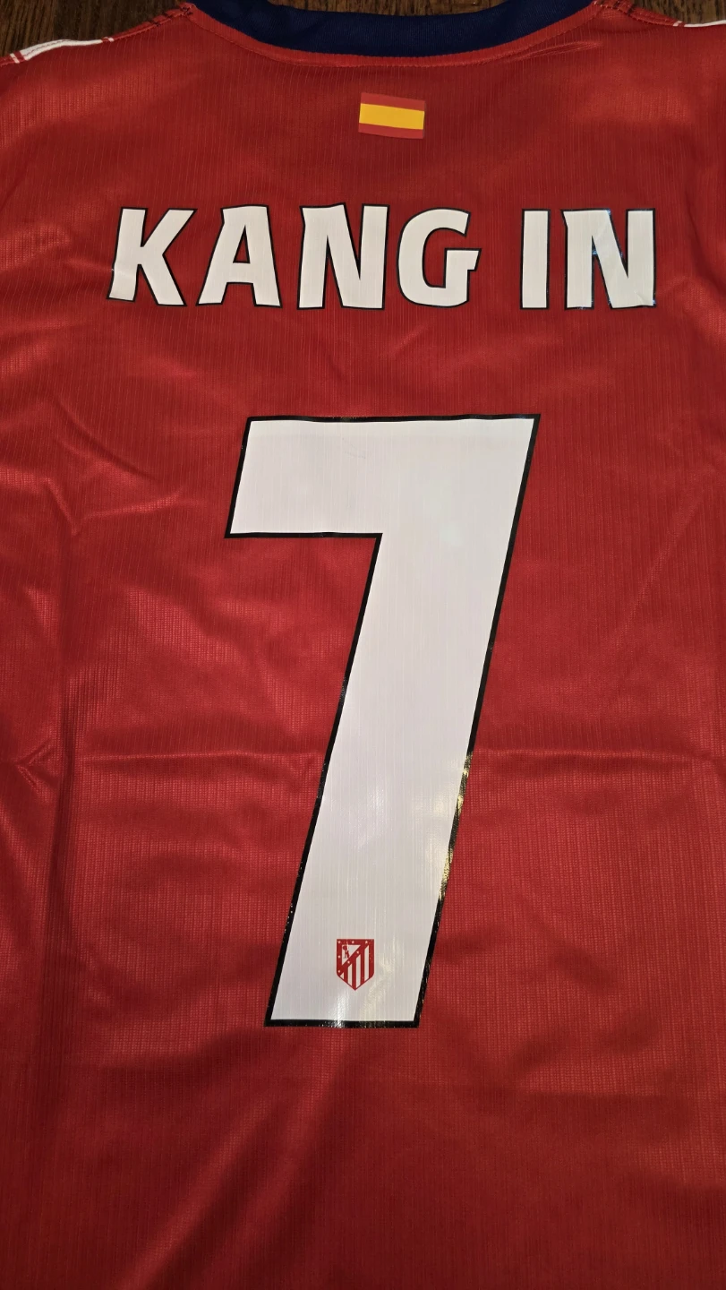 Kang in #7 Atletico Madrid jersey