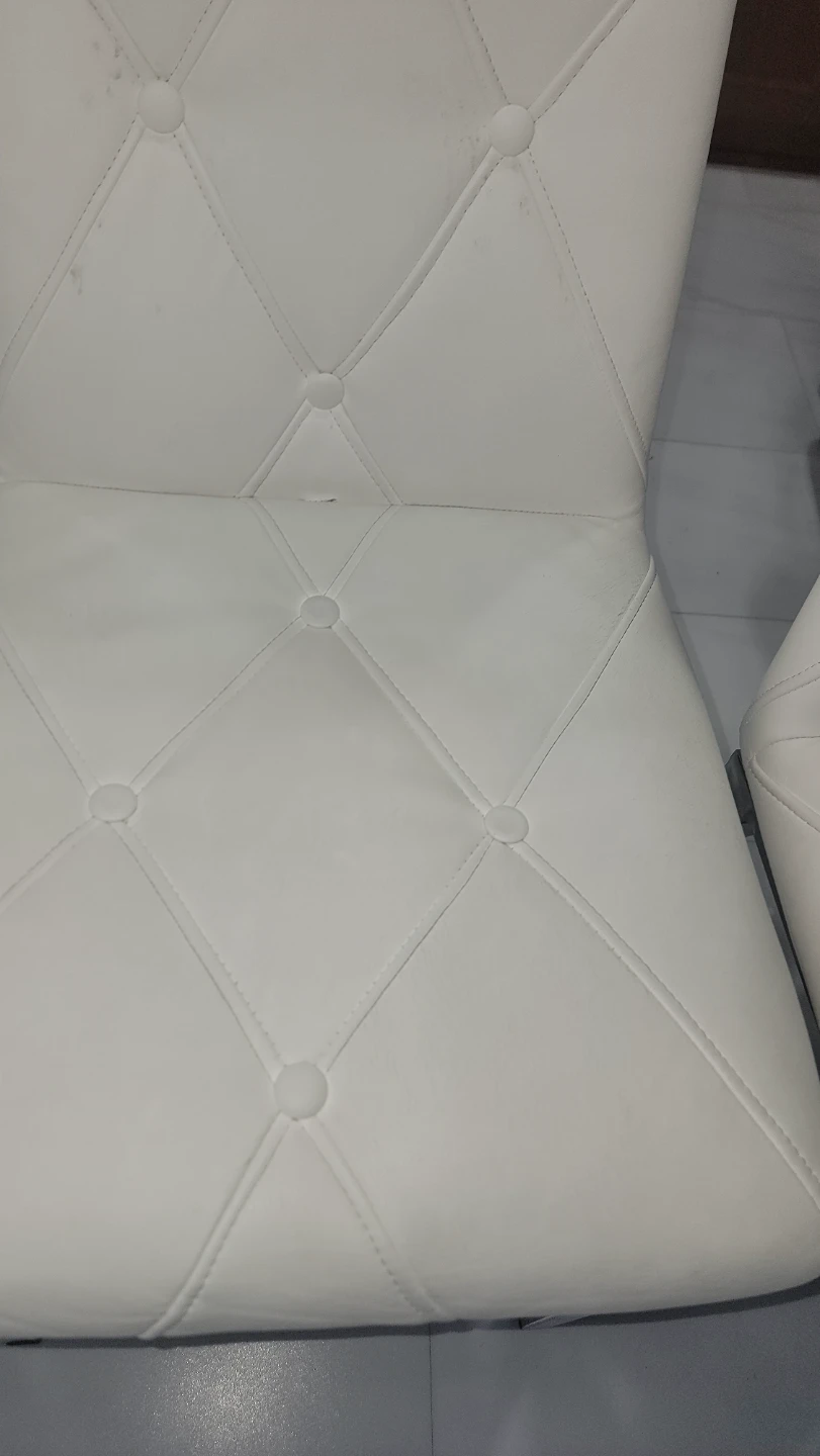 White leather chairs chrome legs - photo 4