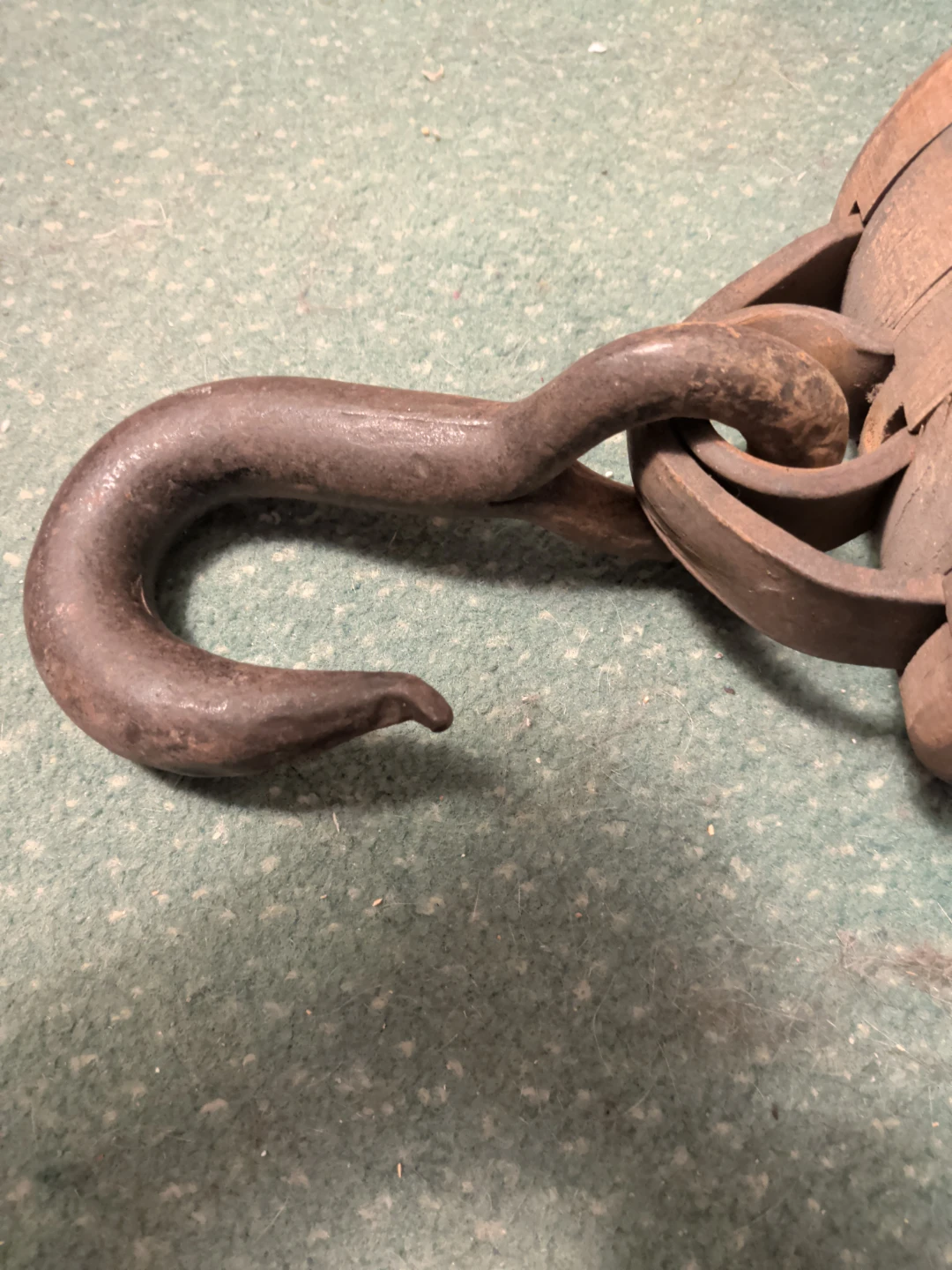 Vintage Double Pulley Block with Hook - photo 4