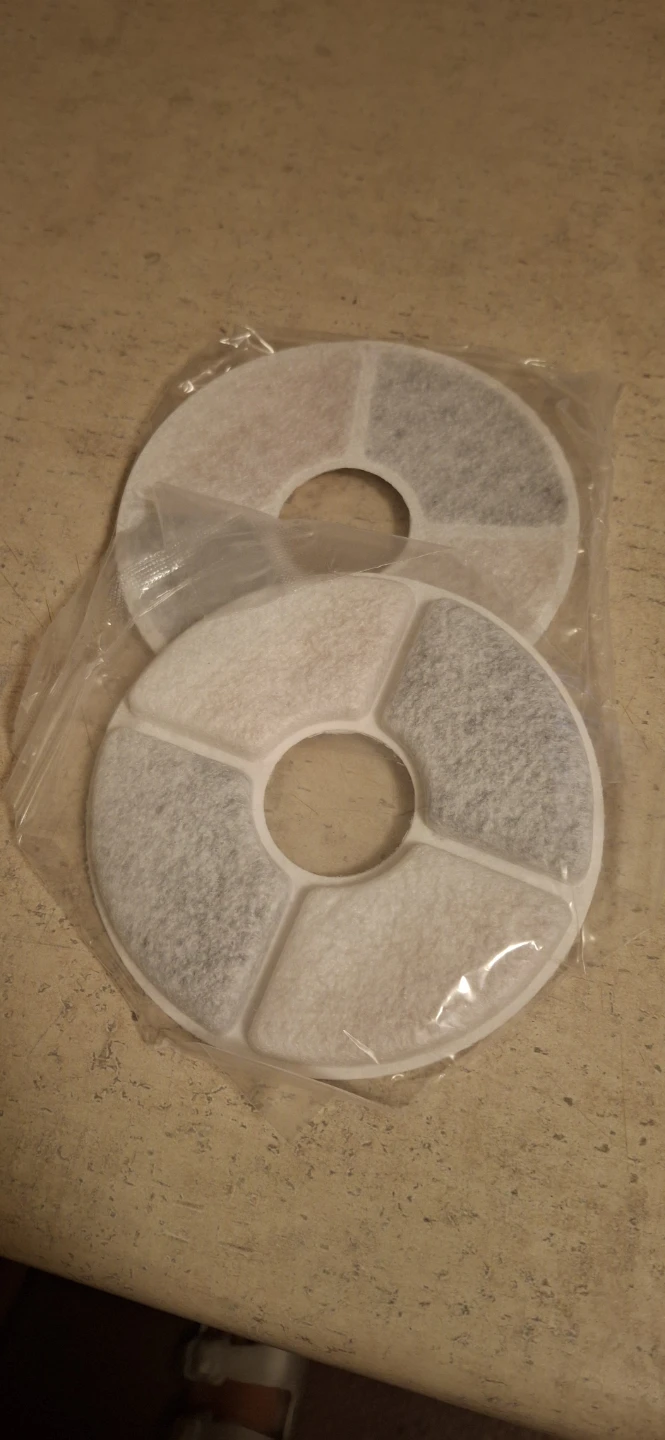 Catit cat fountain - photo 2